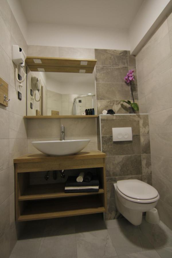 Bed and Breakfast Azur Novi Vinodolski Exterior foto