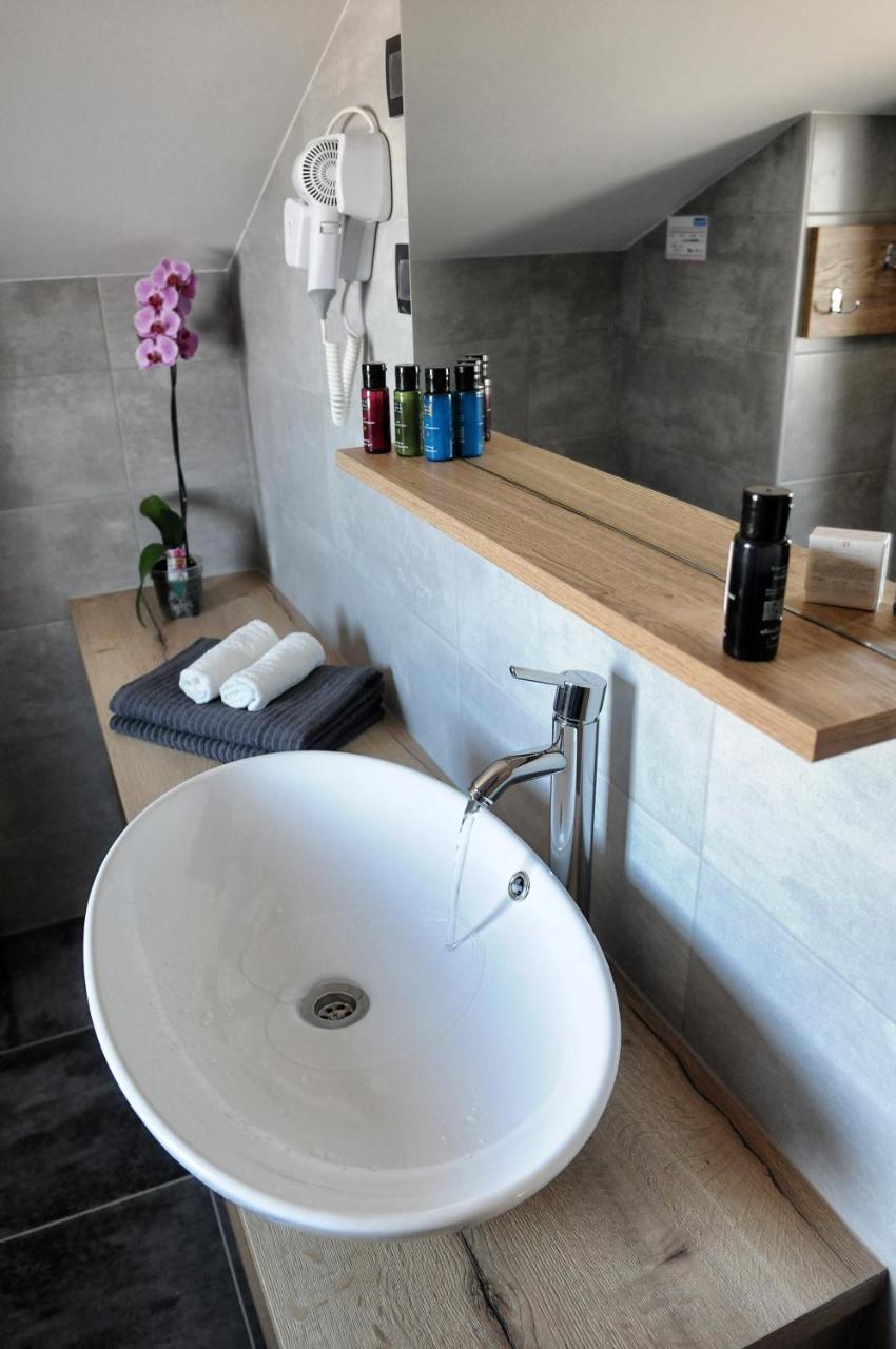 Bed and Breakfast Azur Novi Vinodolski Exterior foto