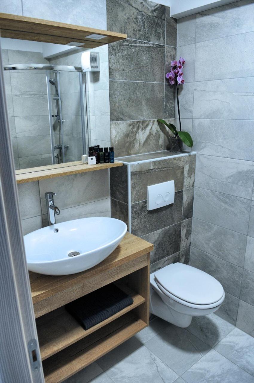 Bed and Breakfast Azur Novi Vinodolski Exterior foto