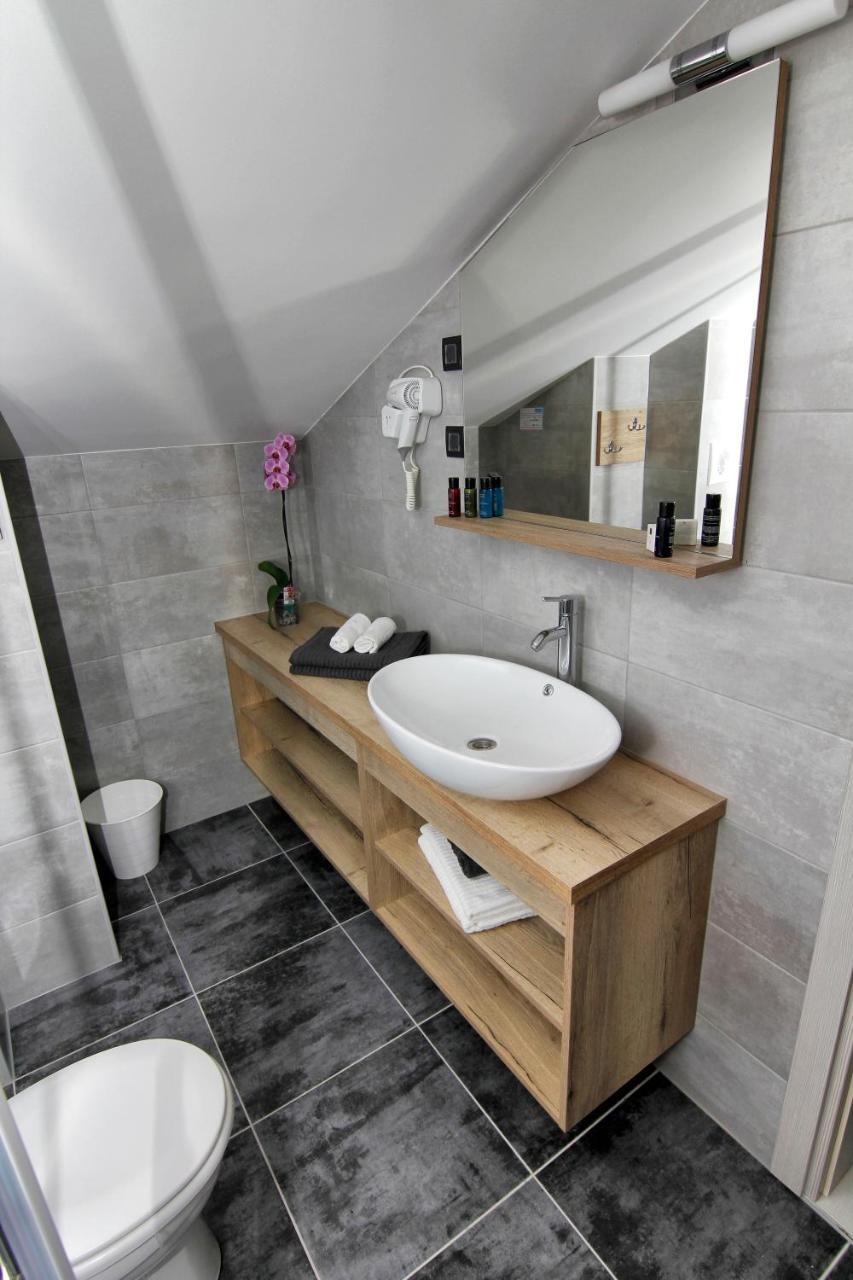 Bed and Breakfast Azur Novi Vinodolski Exterior foto